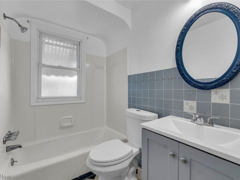 226 E 242nd Street, Euclid, OH 44123 Photo 20