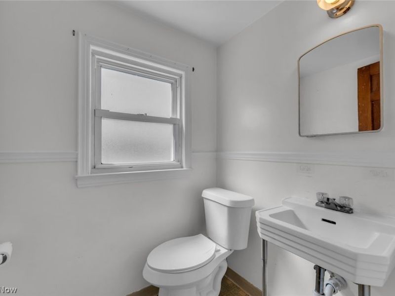 226 E 242nd Street, Euclid, OH 44123 Photo 21