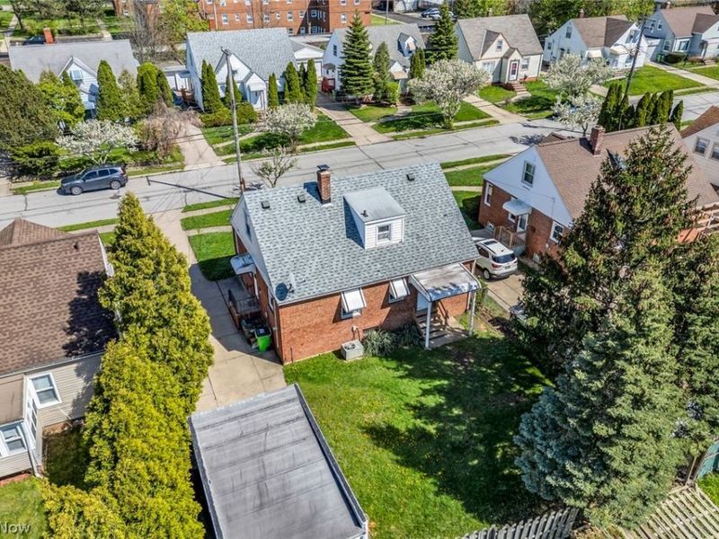 226 E 242nd Street, Euclid, OH 44123 Photo 39