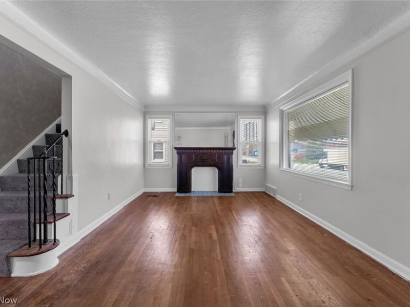 226 E 242nd Street, Euclid, OH 44123 Photo 9