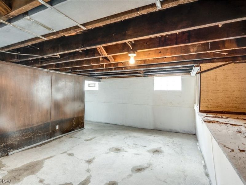 15413 Raymond Street , Maple Heights, OH 44137 Photo 35