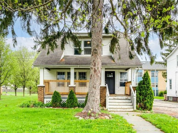 14726 Puritas Avenue , Cleveland, OH 44135