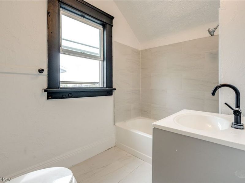 14726 Puritas Avenue , Cleveland, OH 44135 Photo 19