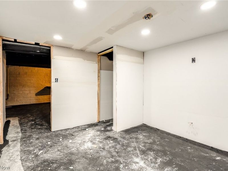 14726 Puritas Avenue , Cleveland, OH 44135 Photo 26