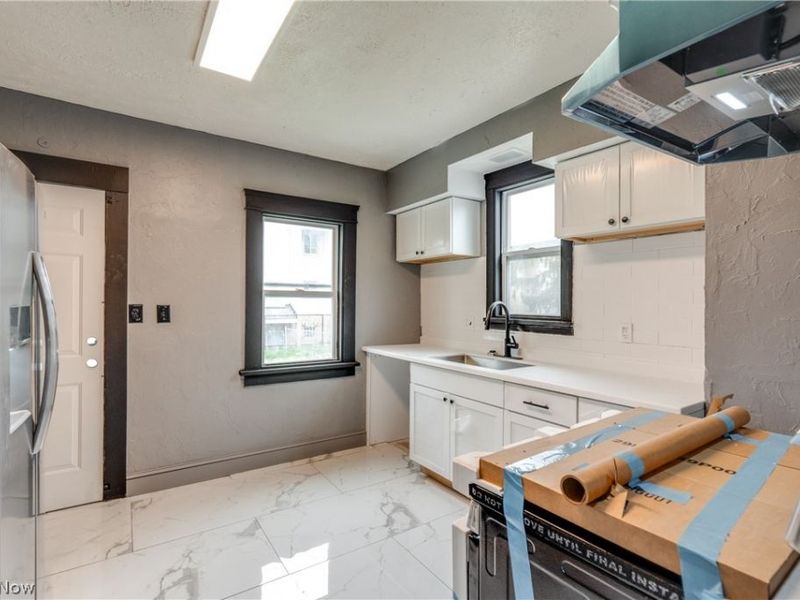 14726 Puritas Avenue , Cleveland, OH 44135 Photo 5