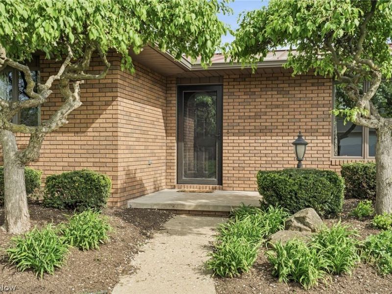 441 Stratton Avenue SW, New Philadelphia, OH 44663 Photo 1