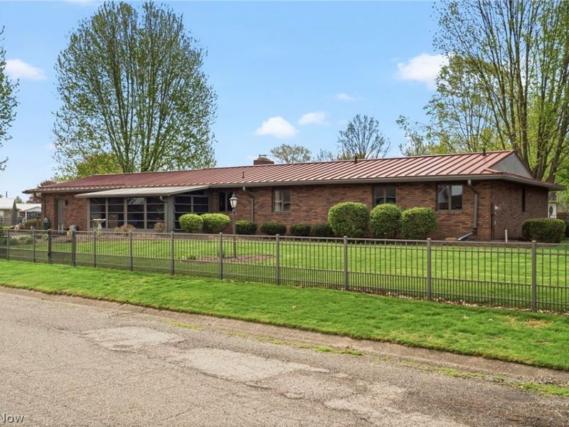 441 Stratton Avenue SW, New Philadelphia, OH 44663 Photo 5