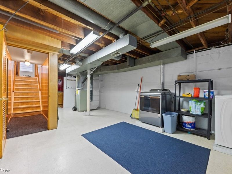 4718 Southwood Drive , Brooklyn, OH 44144 Photo 17