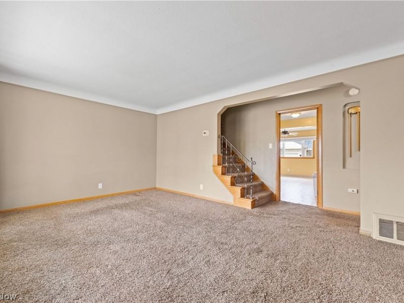 4718 Southwood Drive , Brooklyn, OH 44144 Photo 4