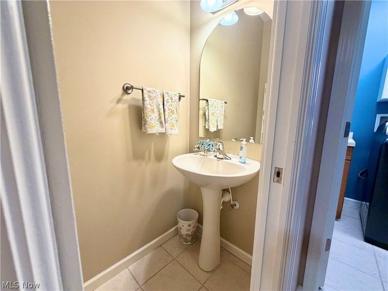 10945 Rocky Ledge Lane , Painesville, OH 44077 Photo 12