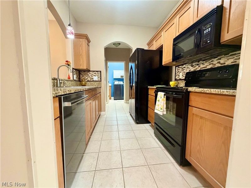 10945 Rocky Ledge Lane , Painesville, OH 44077 Photo 14