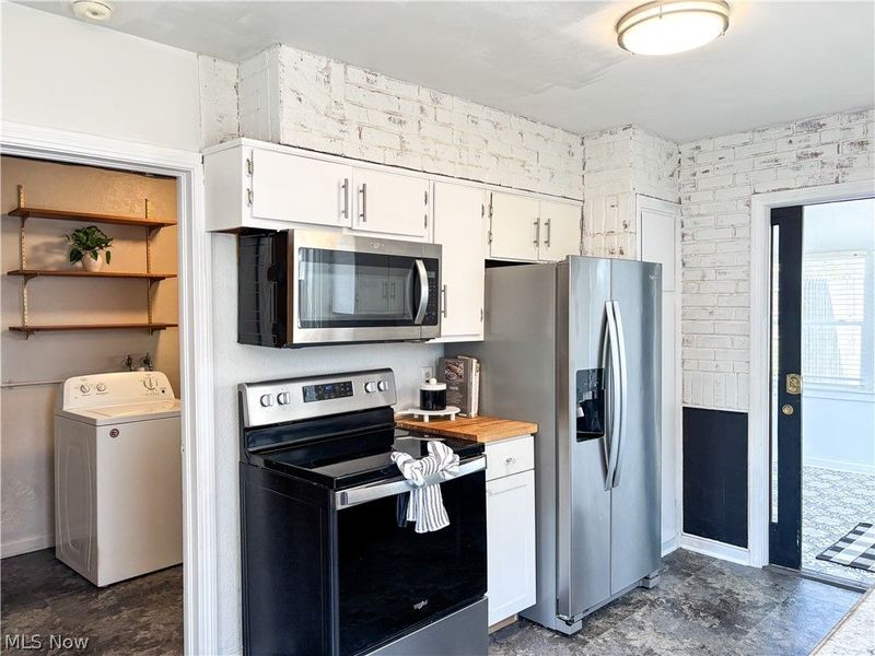 2455 Albrecht Avenue, Akron, OH 44312 Photo 10