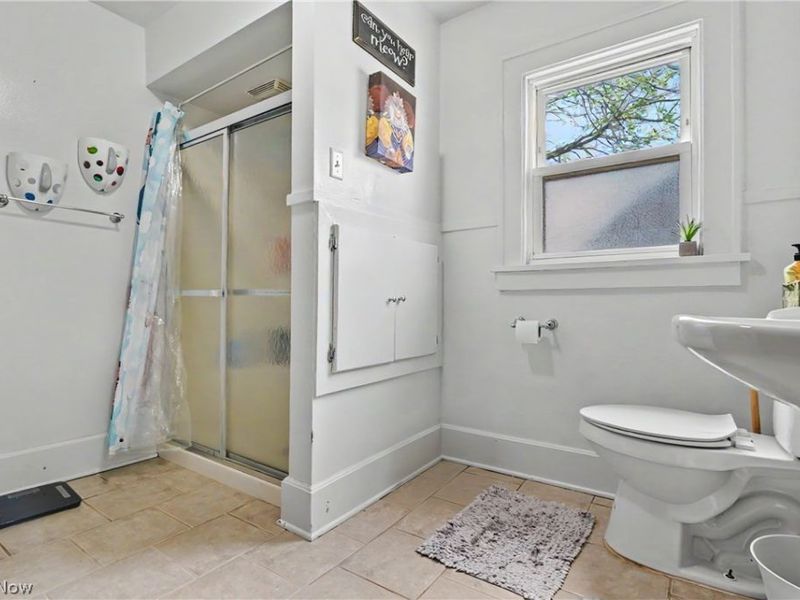 72 E Ido Avenue, Akron, OH 44301 Photo 25