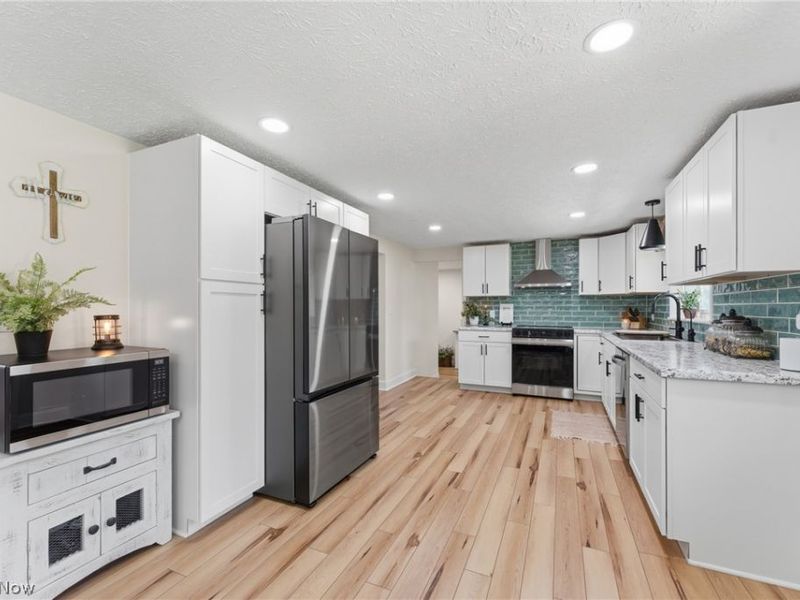 13001 Beeson Street NE, Alliance, OH 44601 Photo 18