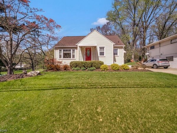 324 W State Street , Barberton, OH 44203