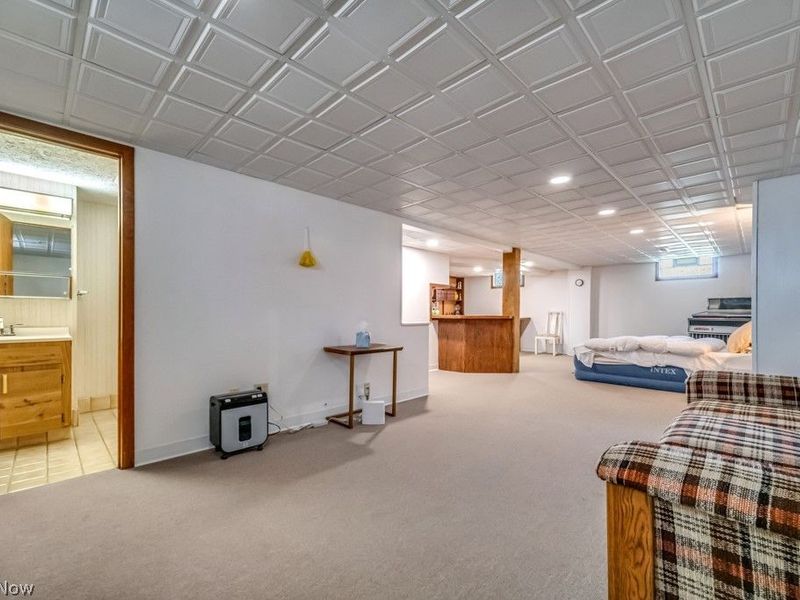 324 W State Street, Barberton, OH 44203 Photo 18