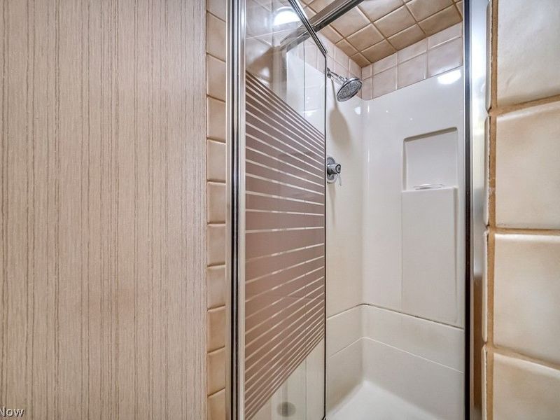 324 W State Street, Barberton, OH 44203 Photo 20