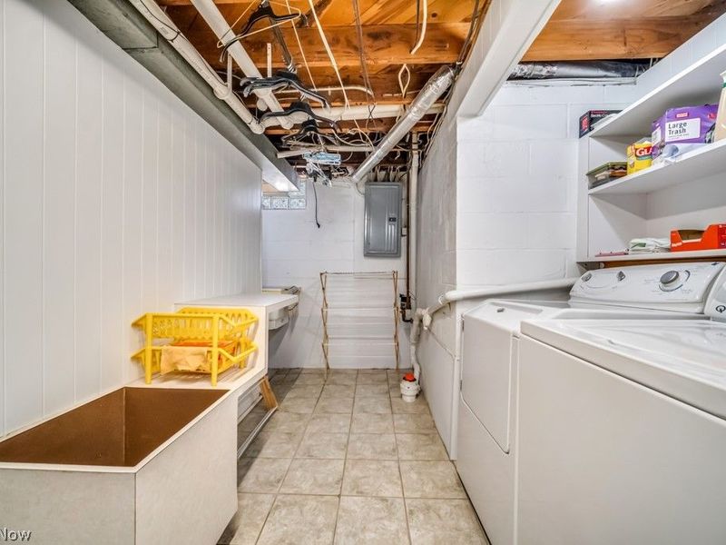 324 W State Street, Barberton, OH 44203 Photo 22