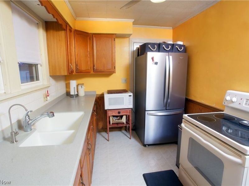 345 Roslyn Avenue NW, Canton, OH 44708 Photo 8