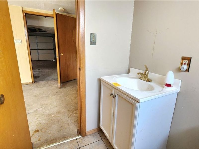 20051 Hillcrest Drive, Euclid, OH 44117 Photo 21