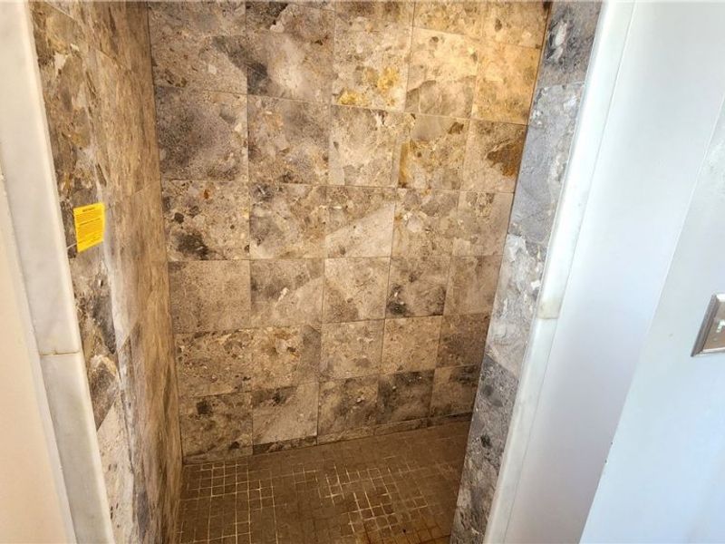 20051 Hillcrest Drive, Euclid, OH 44117 Photo 36