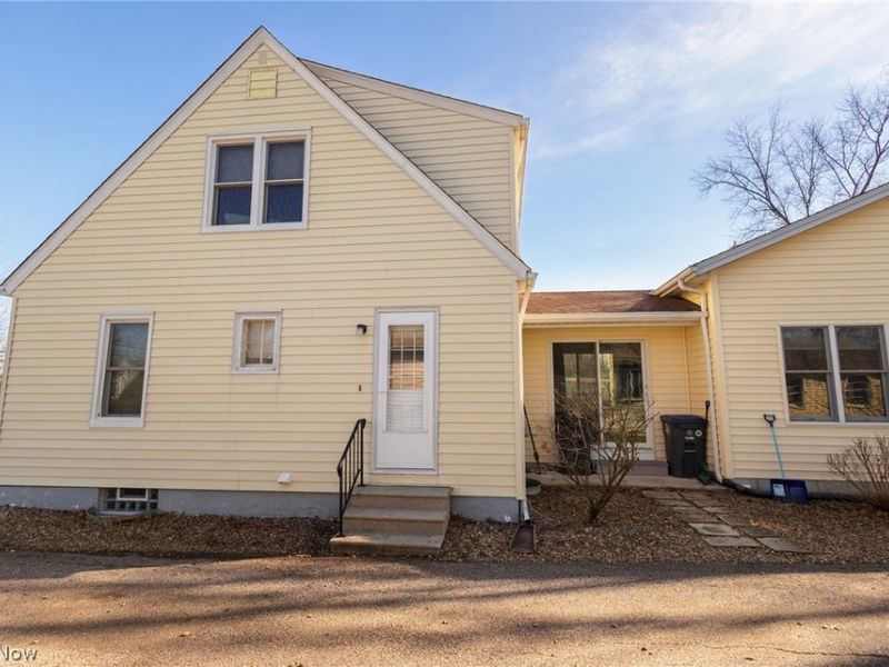 118 Hollywood Street, Oberlin, OH 44074 Photo 2