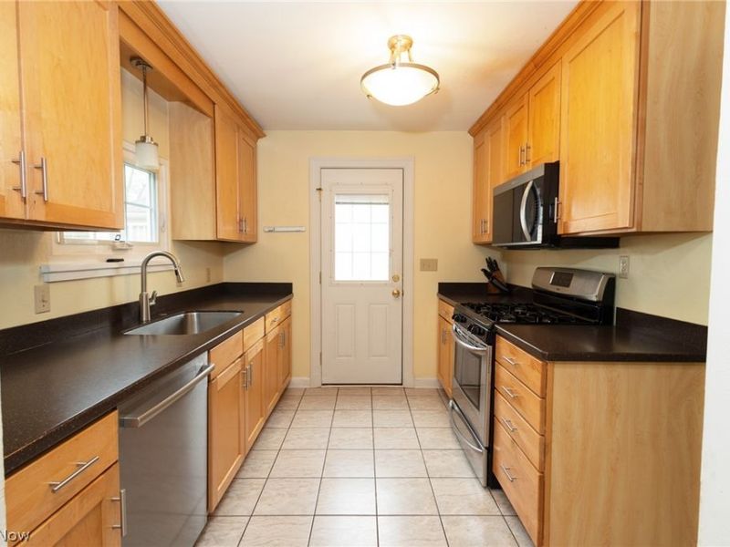 118 Hollywood Street, Oberlin, OH 44074 Photo 9