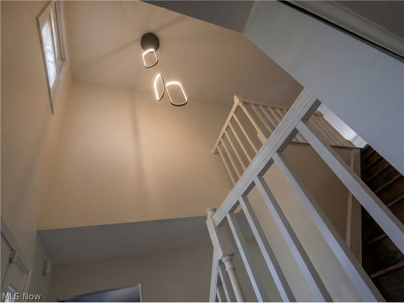 5196 Dickens Drive, Richmond Heights, OH 44143 Photo 22