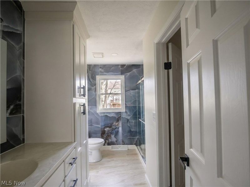 5196 Dickens Drive, Richmond Heights, OH 44143 Photo 27