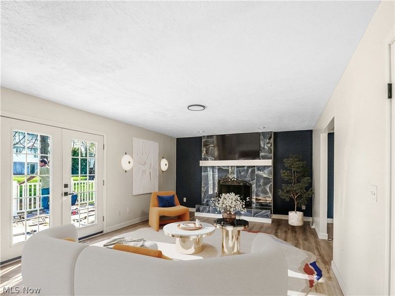 5196 Dickens Drive, Richmond Heights, OH 44143 Photo 4