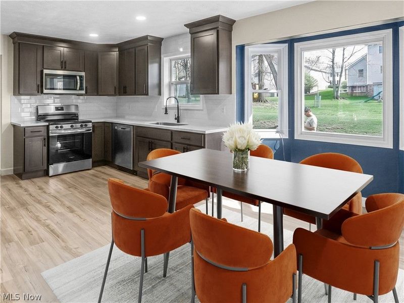 5196 Dickens Drive, Richmond Heights, OH 44143 Photo 8