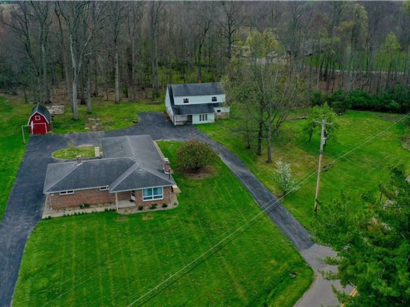 10121 Springfield Road, Poland, OH 44514 Photo 2