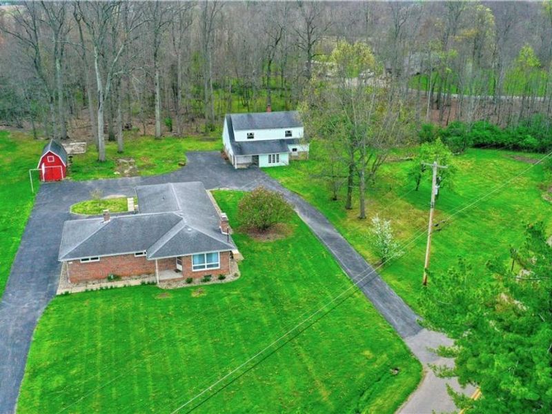 10121 Springfield Road, Poland, OH 44514 Photo 3