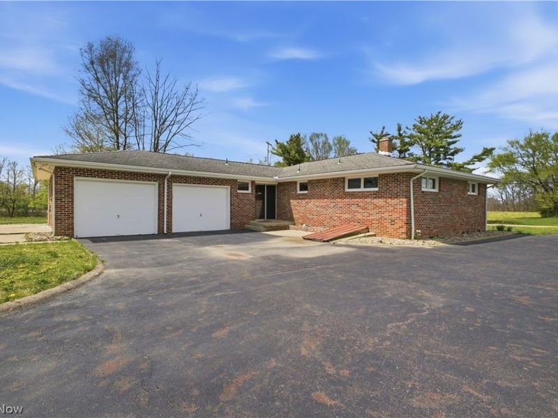 10121 Springfield Road, Poland, OH 44514 Photo 5