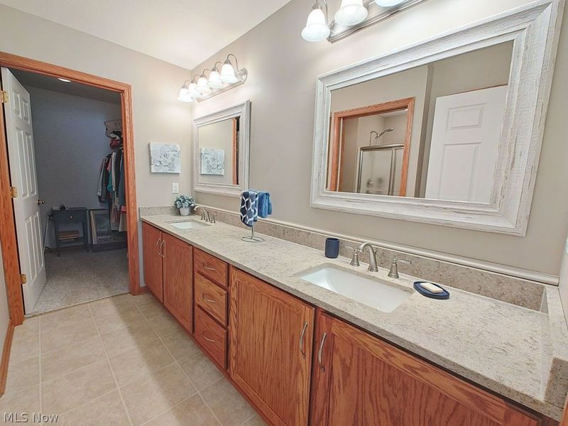 9264 Sharrott Road, Unit 201, Poland, OH 44514 Photo 22