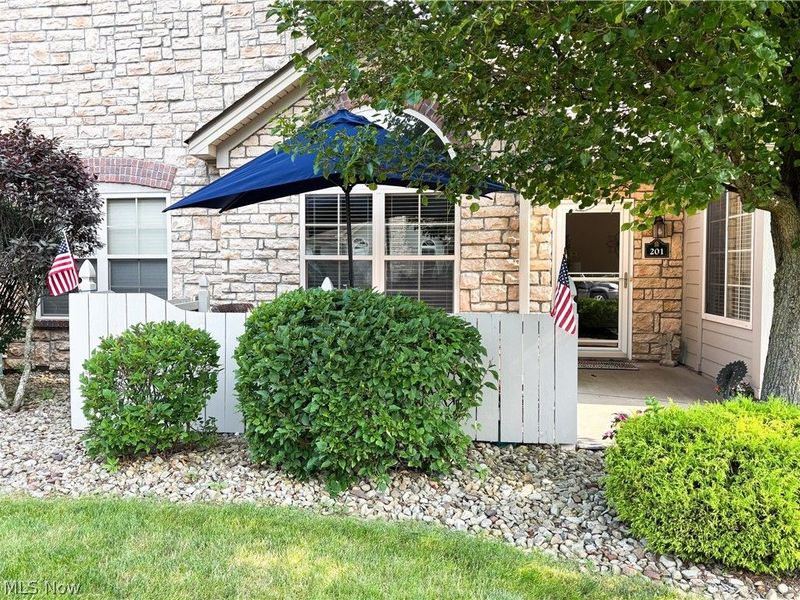 9264 Sharrott Road, Unit 201, Poland, OH 44514 Photo 33