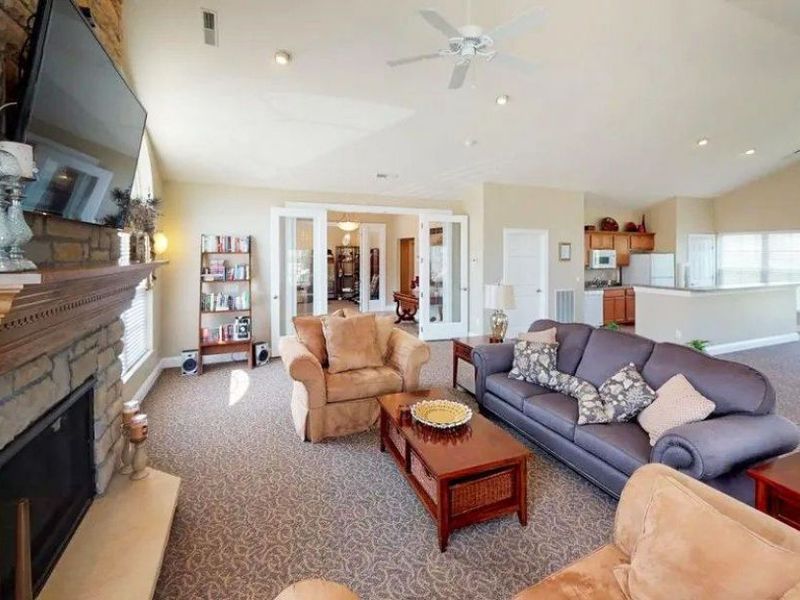 9264 Sharrott Road, Unit 201, Poland, OH 44514 Photo 36