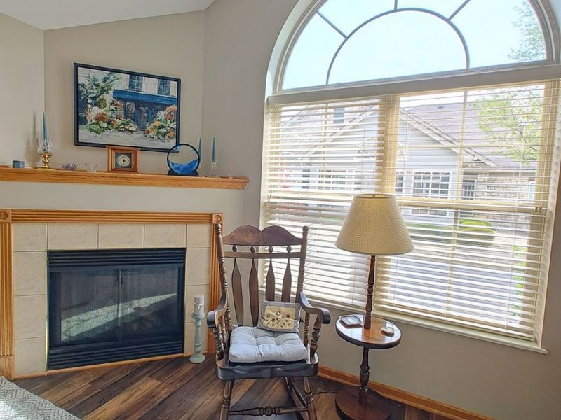 9264 Sharrott Road, Unit 201, Poland, OH 44514 Photo 5