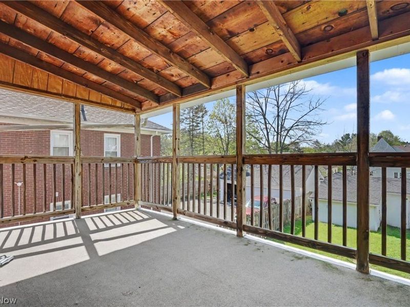 944 Canfield Road , Youngstown, OH 44511 Photo 18