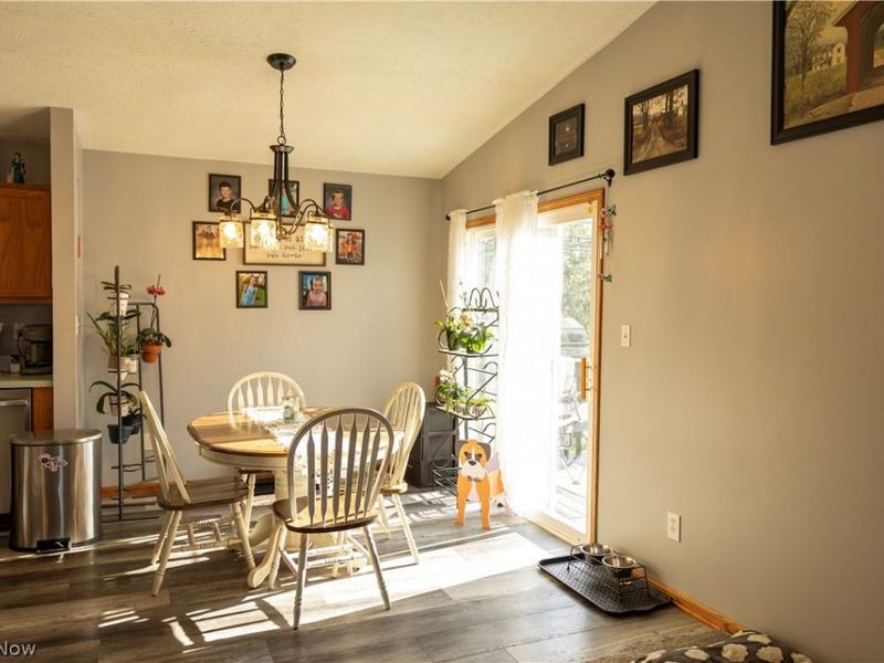 1882 Daniels Avenue, Akron, OH 44312 Photo 11