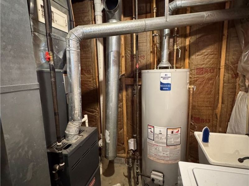 1882 Daniels Avenue, Akron, OH 44312 Photo 23