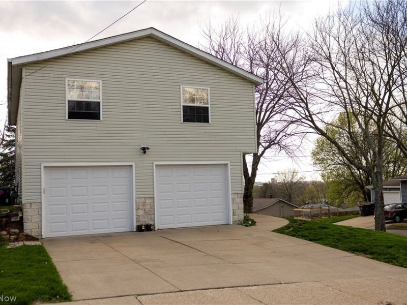 1882 Daniels Avenue, Akron, OH 44312 Photo 3