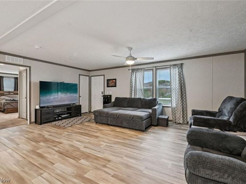 2706 Barn Drive SW, Canton, OH 44706 Photo 20