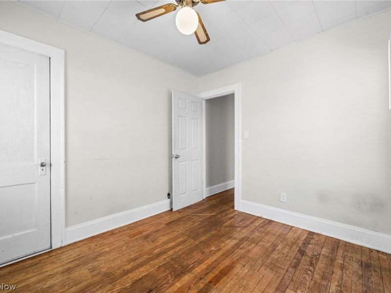 7610 Traymore Avenue , Brooklyn, OH 44144 Photo 15