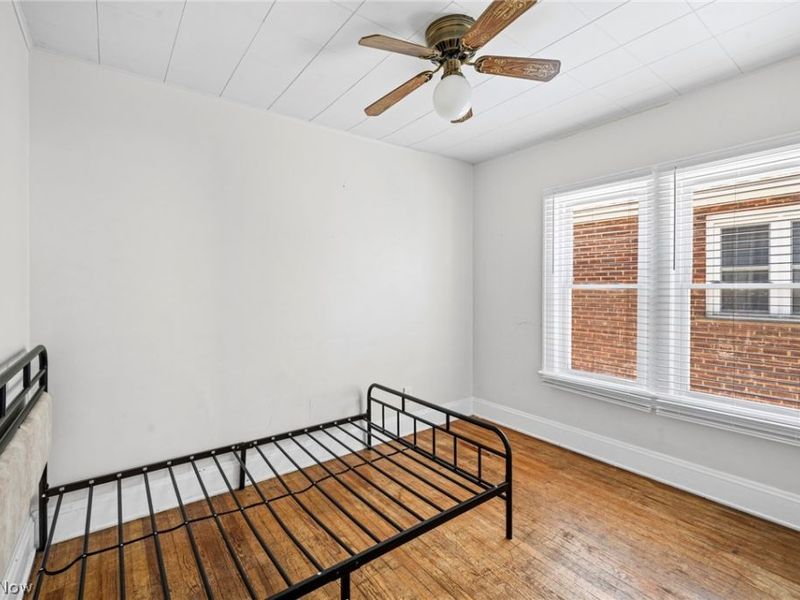 7610 Traymore Avenue , Brooklyn, OH 44144 Photo 17