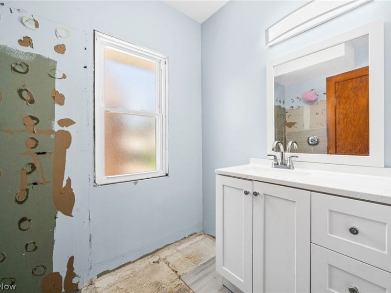 7610 Traymore Avenue , Brooklyn, OH 44144 Photo 20