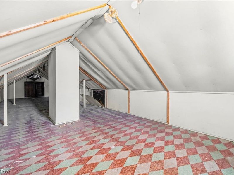 7610 Traymore Avenue , Brooklyn, OH 44144 Photo 22