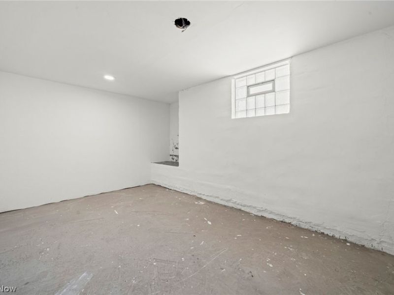 7610 Traymore Avenue , Brooklyn, OH 44144 Photo 24