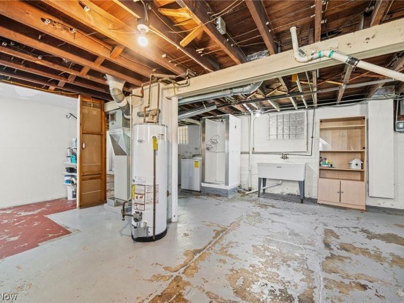 7610 Traymore Avenue , Brooklyn, OH 44144 Photo 27