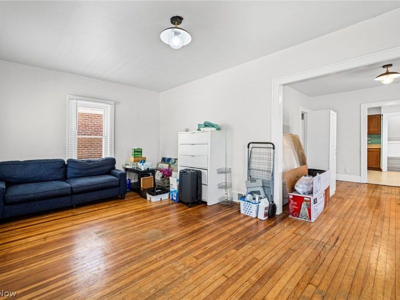 7610 Traymore Avenue , Brooklyn, OH 44144 Photo 8